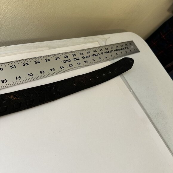 Vintage Brown Leather Belt Rustic Buckle Cutout Design 1.5 in 2X 43 in Everyday - Picture 11 of 11